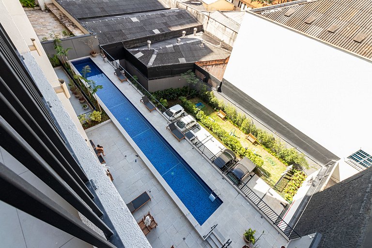 Studio Frente ao Metrô - 2 Camas Solteiro