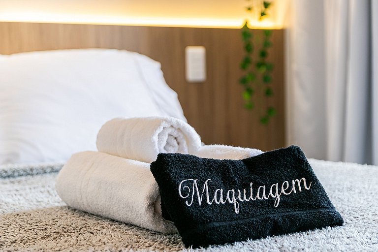 Studio TOP - Cama Queen + Vaga, Piscina e Rooftop