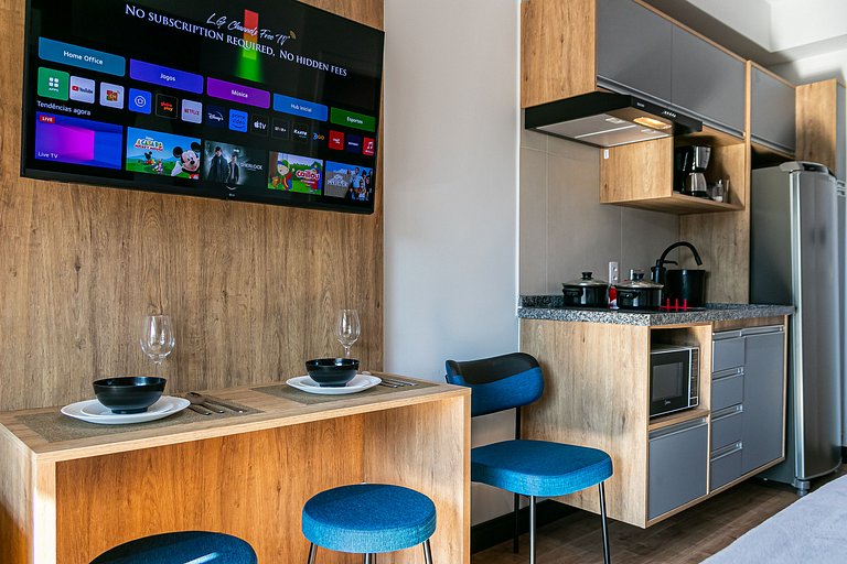 Studio imbatível - Metrô e Vaga de garagem!