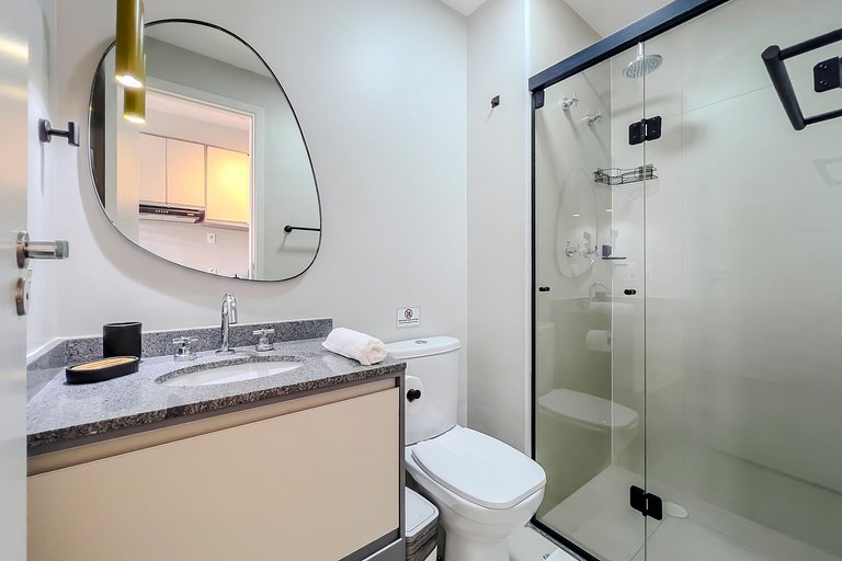 Studio com Piscina e Coworking - Frente ao metrô