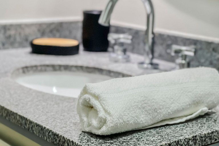 Studio com Piscina e Coworking - Frente ao metrô