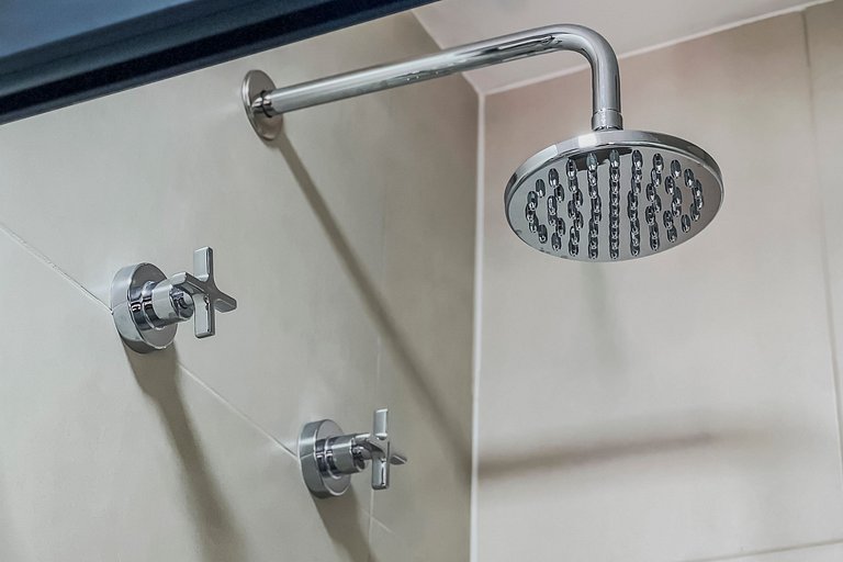 Studio Charmoso + Piscina e Metrô