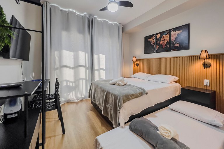 Studio Charmoso + Piscina e Metrô