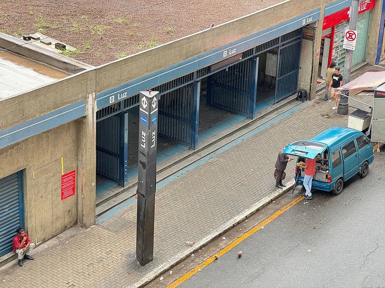 Studio Charmoso + Piscina e Metrô