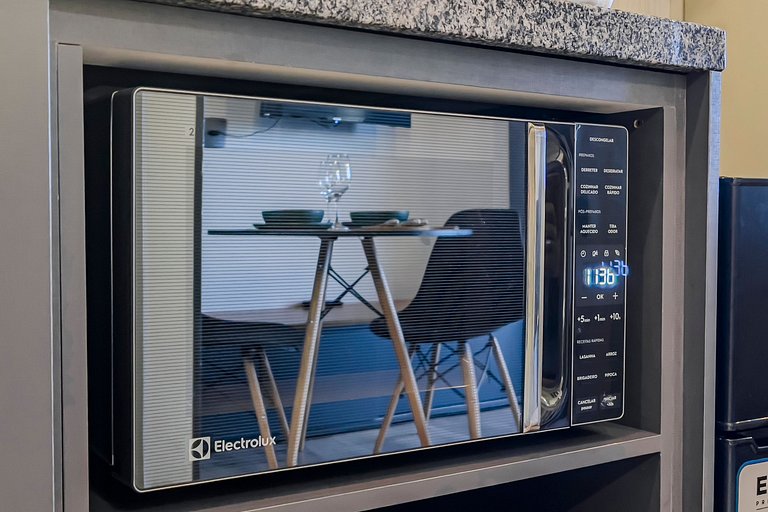 Apê Completo + Vaga, AC, Piscina, Maq. Lava e Seca