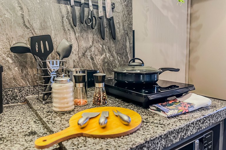 Apê Completo + Vaga, AC, Piscina, Maq. Lava e Seca