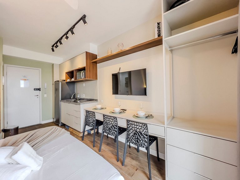 Studio com Vista Incrível + AC e Piscina