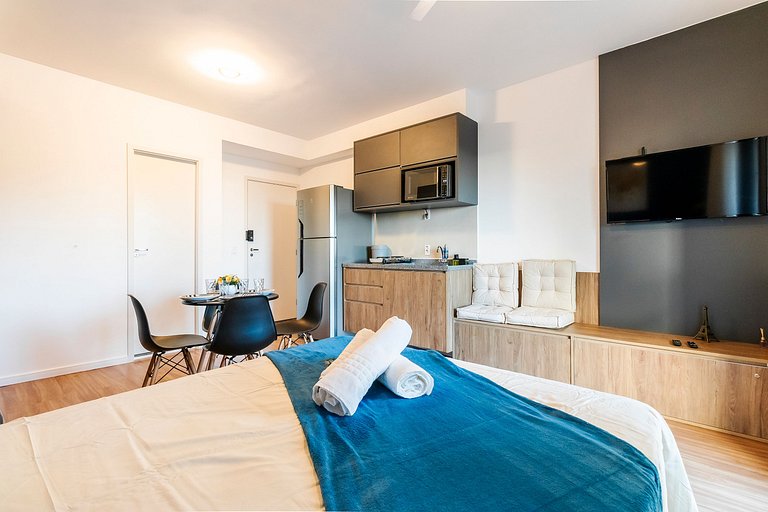 Studio p/ 4 pessoas + Vaga, Piscina e Rooftop!