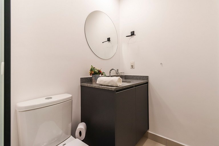 Studio p/ 4 pessoas + Vaga, Piscina e Rooftop!