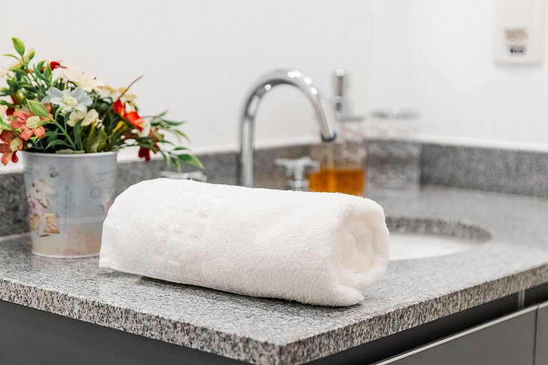 Studio p/ 4 pessoas + Piscina e Rooftop!