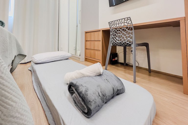 Studio a 2 min. do metrô Brás + Academia e Piscina