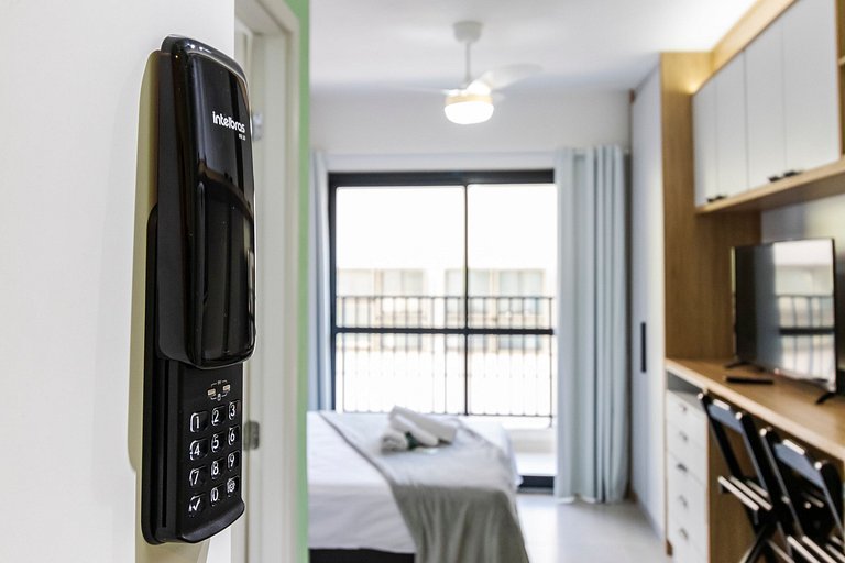 Studio Completo + Frente ao Metrô