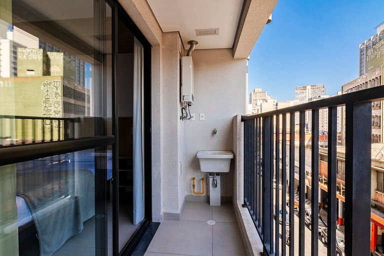 Studio Completo + Frente ao Metrô