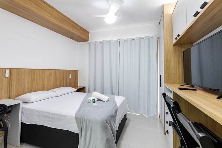 Studio Completo + Frente ao Metrô