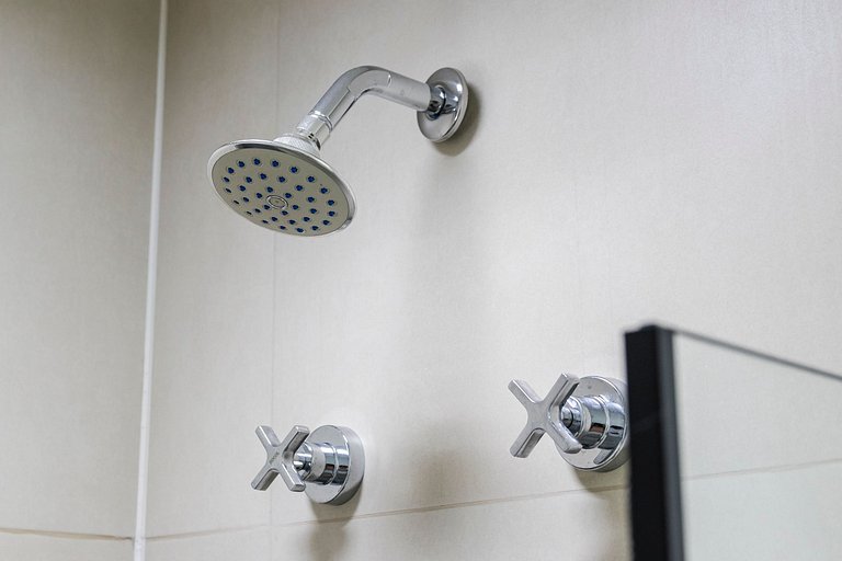 Studio Completo + Frente ao Metrô