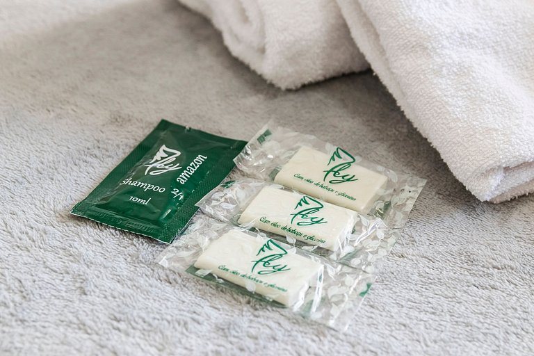 Studio Completo + Frente ao Metrô