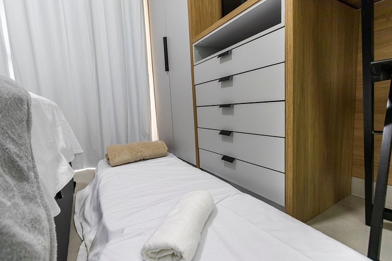 Studio Completo + Frente ao Metrô