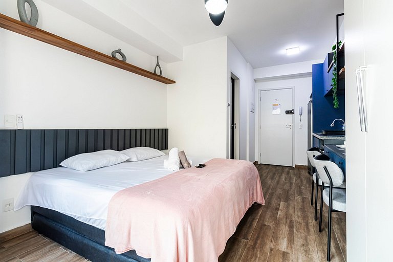 Studio Cama King + Vaga e Piscina!