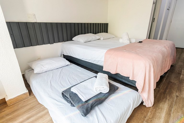 Studio Cama King + Vaga e Piscina!