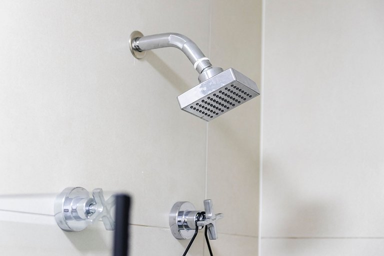 Studio Cama King + Vaga e Piscina!