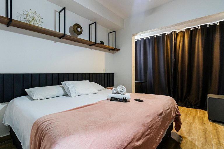 Studio Cama King + Piscina, Rooftop e Metrô