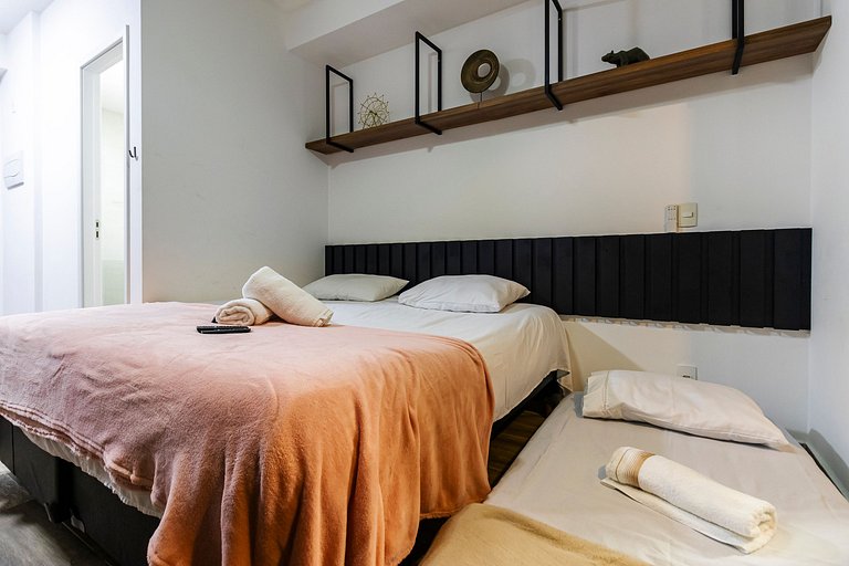 Studio Cama King + Piscina, Rooftop e Metrô