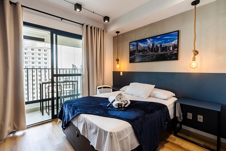 Studio Exclusivo frente ao Metrô + Vaga e AC