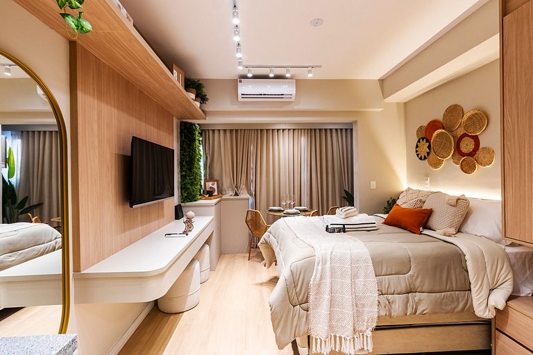 Studio Moderno C/ Vaga, AC, Piscina e Rooftop