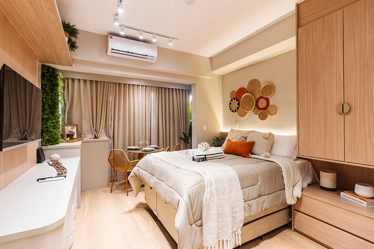 Studio Moderno C/ Vaga, AC, Piscina e Rooftop