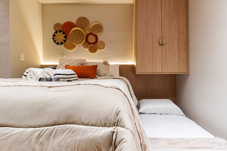 Studio Moderno C/ Vaga, AC, Piscina e Rooftop