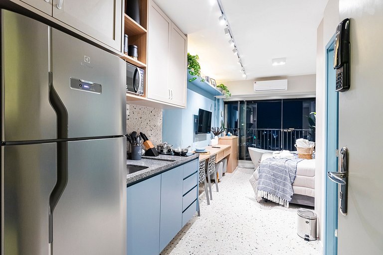 Studio c/ Banheira no 20º + Vaga e Vista Incrível!