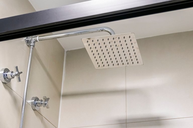 Studio c/ Banheira no 20º + Vaga e Vista Incrível!