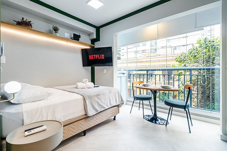 Studio Calmo c/ Vista Verde a 650m da Av. Paulista