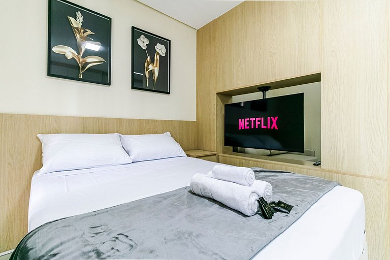 Studio p/ 4 pessoas + Piscina e Coworking