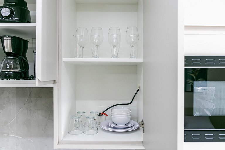 Studio p/ 4 pessoas + Piscina e Coworking