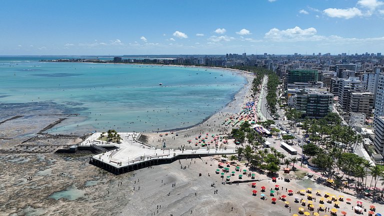 Conforto Beira Mar Pajuçara – Perto das Piscinas