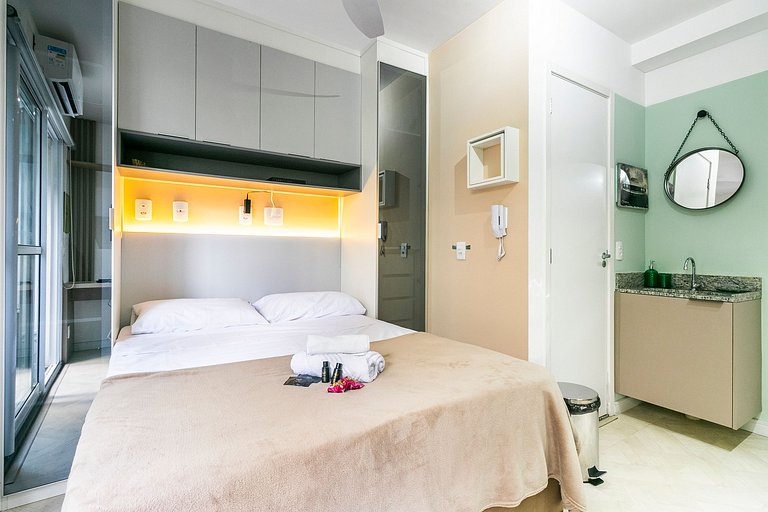 Studio apenas 650m da Av. Paulista + Academia