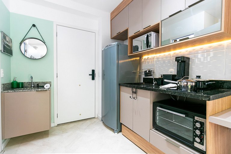 Studio apenas 650m da Av. Paulista + Academia