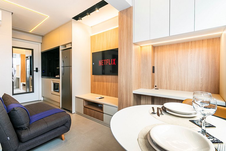 Pamplona no Hype da Paulista - AC, Piscina e Metrô