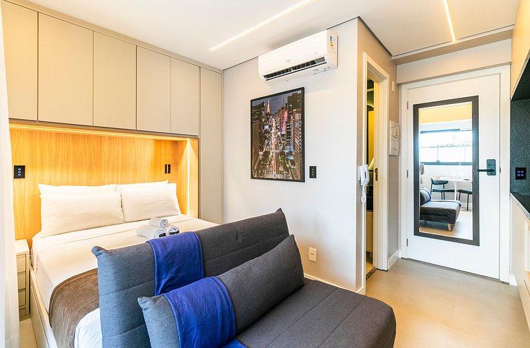 Pamplona no Hype da Paulista - AC, Piscina e Metrô