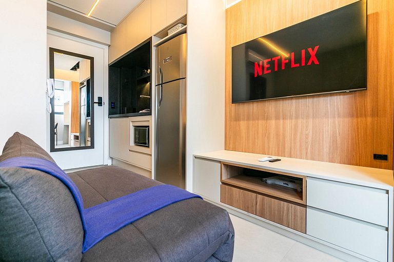 Pamplona no Hype da Paulista - AC, Piscina e Metrô