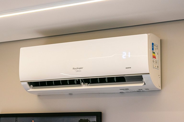 Pamplona no Hype da Paulista - AC, Piscina e Metrô