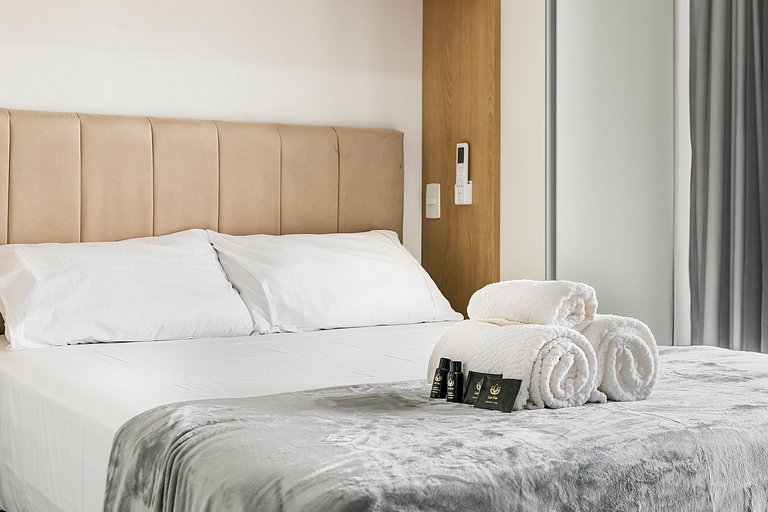 Apê nas "alturas" de SP + Ar Condicionado