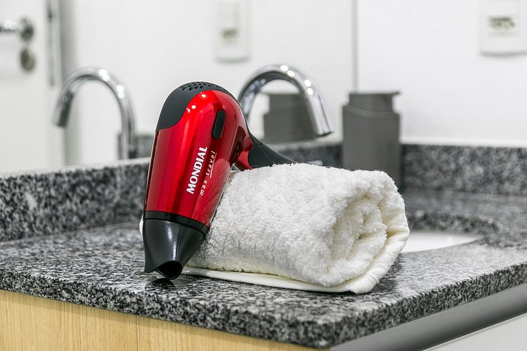 Apê nas "alturas" de SP + Ar Condicionado