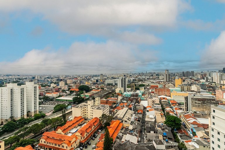 Apê nas "alturas" de SP + Ar Condicionado e Metrô