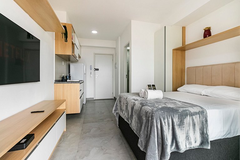 Apê nas "alturas" de SP + Ar Condicionado