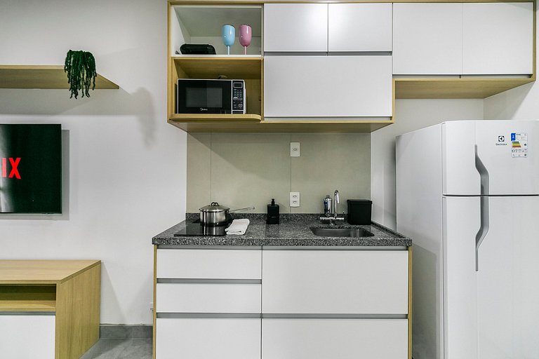 Apê nas "alturas" de SP + Vaga e Ar Condicionado