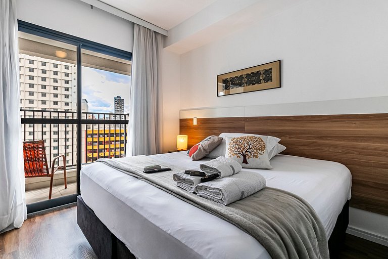 Studio Exclusivo Cama King + Vaga e Piscina!
