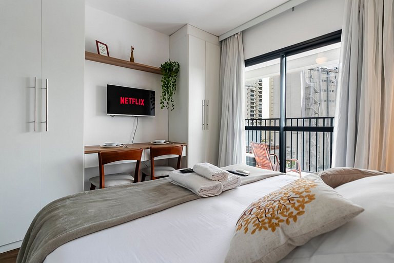 Studio Exclusivo Cama King + Vaga e Piscina!