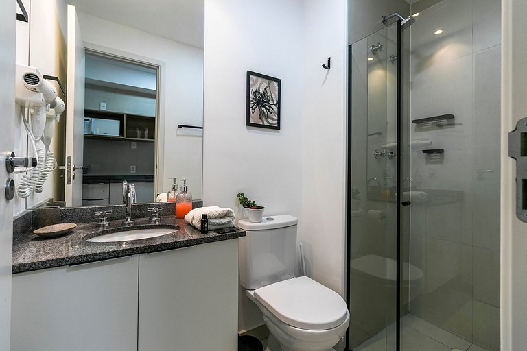 Studio Exclusivo Cama King + Vaga e Piscina!